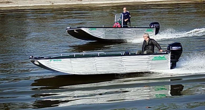 casasiluo_wallerfischen-welscamp-am-po_boote_acqvaboat_4