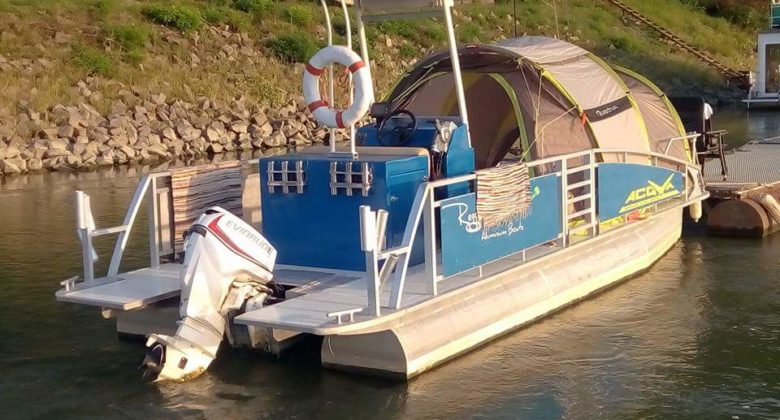 casasiluo_wallerfischen-welscamp-wallercamp-am-po_boote_pontomboot2